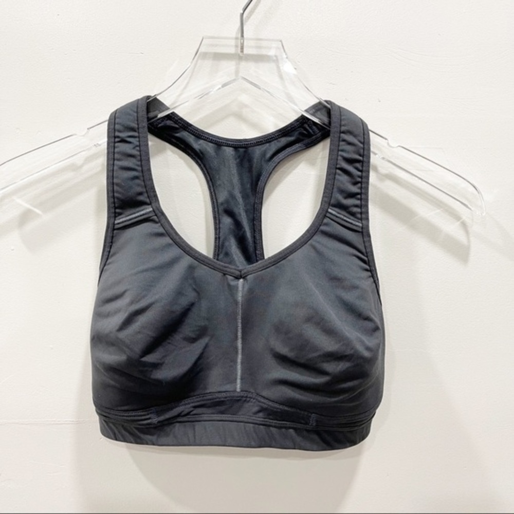 Athleta Hullabaloo Sports Bra Grey 32D Athleisure Athletic Sporty